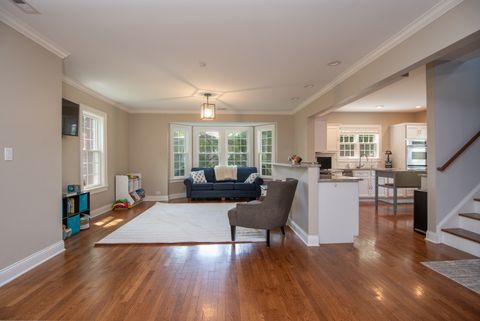 Tiny photo for 1507 S Garden Street, Palatine, IL 60067 (MLS # 12666356)