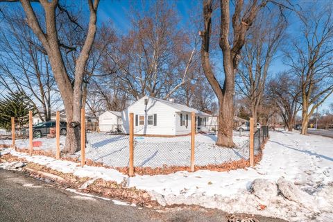 Tiny photo for 1311 Philo Road, Urbana, IL 61802 (MLS # 12534340)