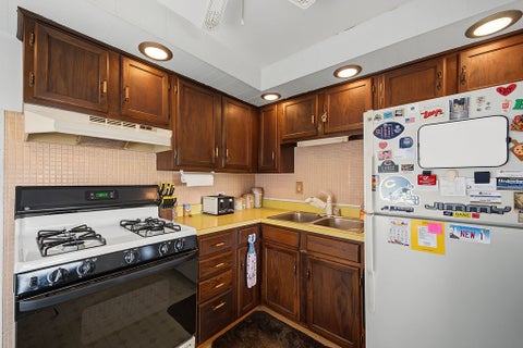Tiny photo for 11022 S State Line Road, Chicago, IL 60617 (MLS # 12710548)