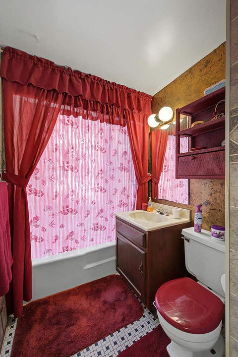 Tiny photo for 11022 S State Line Road, Chicago, IL 60617 (MLS # 12710548)