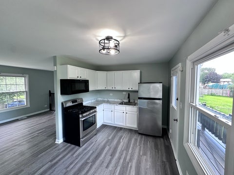Tiny photo for 7019 Chestnut Street, Hanover Park, IL 60133 (MLS # 12742499)