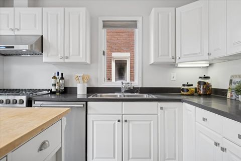 Tiny photo for 1238 W Fletcher Street #L, Chicago, IL 60657 (MLS # 12512915)