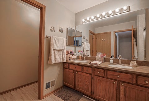 Tiny photo for 1135 Stonebridge Court, Elgin, IL 60120 (MLS # 12687202)