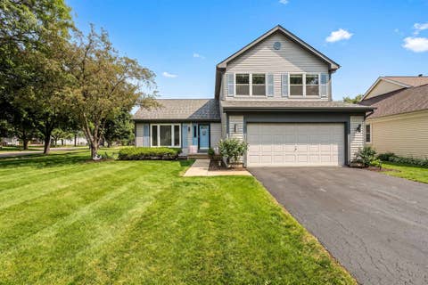 Photo of 1135 Stonebridge Court, Elgin, IL 60120 (MLS # 12687202)