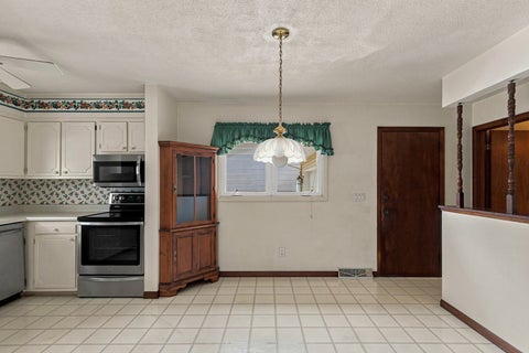 Tiny photo for 475 32nd Avenue, East Moline, IL 61244 (MLS # 12728539)