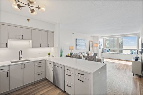 Tiny photo for 512 N MCCLURG Court #3405, Chicago, IL 60611 (MLS # 12614299)