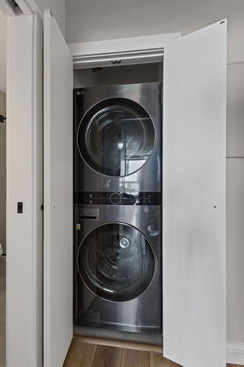 Tiny photo for 512 N MCCLURG Court #3405, Chicago, IL 60611 (MLS # 12614299)