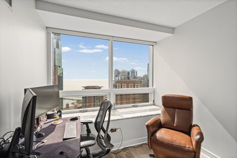 Tiny photo for 512 N MCCLURG Court #3405, Chicago, IL 60611 (MLS # 12614299)