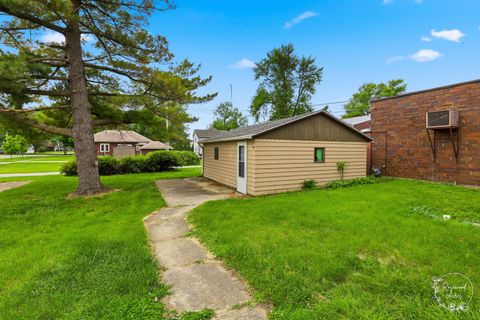 Tiny photo for 409 Main Street, Crescent City, IL 60928 (MLS # 12651269)