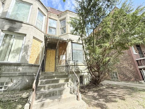 Tiny photo for 7243 S Perry Avenue, Chicago, IL 60621 (MLS # 12440595)