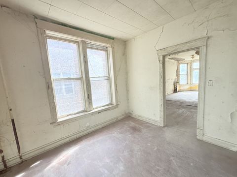 Tiny photo for 7243 S Perry Avenue, Chicago, IL 60621 (MLS # 12440595)