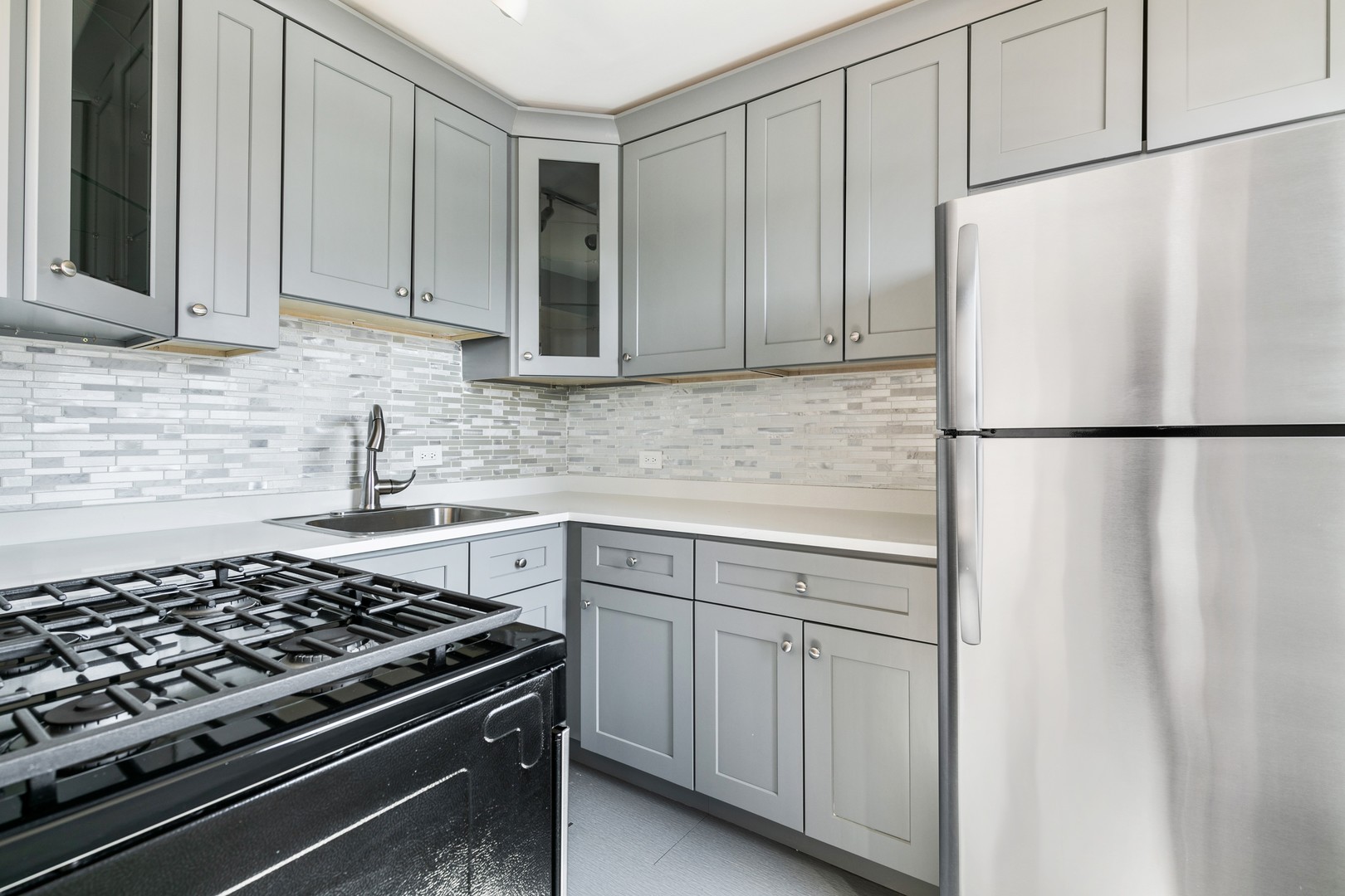 5858 N SHERIDAN Road 904