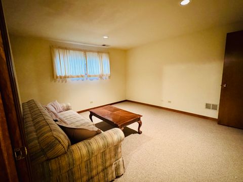 Tiny photo for 83 Oak Creek Drive, Yorkville, IL 60560 (MLS # 12586055)