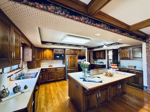 Tiny photo for 83 Oak Creek Drive, Yorkville, IL 60560 (MLS # 12586055)