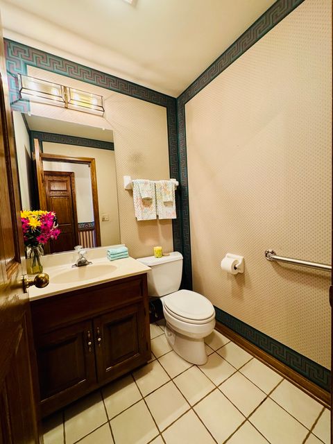 Tiny photo for 83 Oak Creek Drive, Yorkville, IL 60560 (MLS # 12586055)