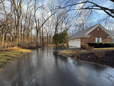 Tiny photo for 83 Oak Creek Drive, Yorkville, IL 60560 (MLS # 12586055)