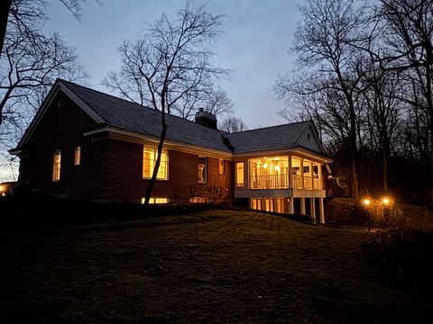 Tiny photo for 83 Oak Creek Drive, Yorkville, IL 60560 (MLS # 12586055)