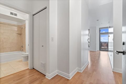 Tiny photo for 565 W Quincy Street #1216, Chicago, IL 60661 (MLS # 12499753)