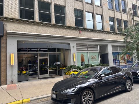 Tiny photo for 565 W Quincy Street #1216, Chicago, IL 60661 (MLS # 12499753)