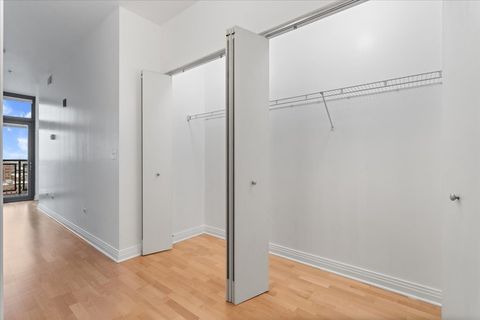 Tiny photo for 565 W Quincy Street #1216, Chicago, IL 60661 (MLS # 12499753)