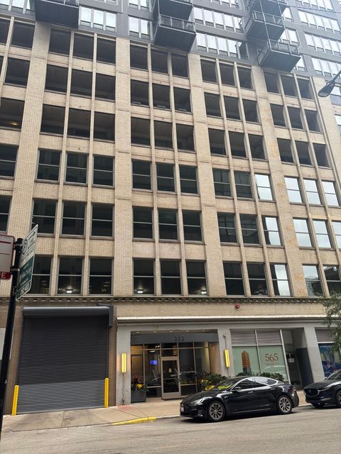 Tiny photo for 565 W Quincy Street #1216, Chicago, IL 60661 (MLS # 12499753)