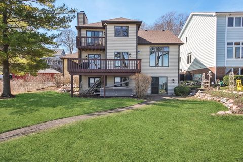 Tiny photo for 171 Waltonian Terrace, Fox Lake, IL 60020 (MLS # 12592819)