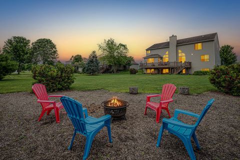 Tiny photo for 6508 Waterford Drive, McHenry, IL 60050 (MLS # 12677684)