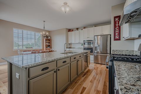 Tiny photo for 6508 Waterford Drive, McHenry, IL 60050 (MLS # 12677684)