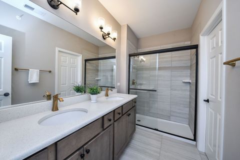 Tiny photo for 484 Woodmoor Drive, Lombard, IL 60148 (MLS # 12484578)