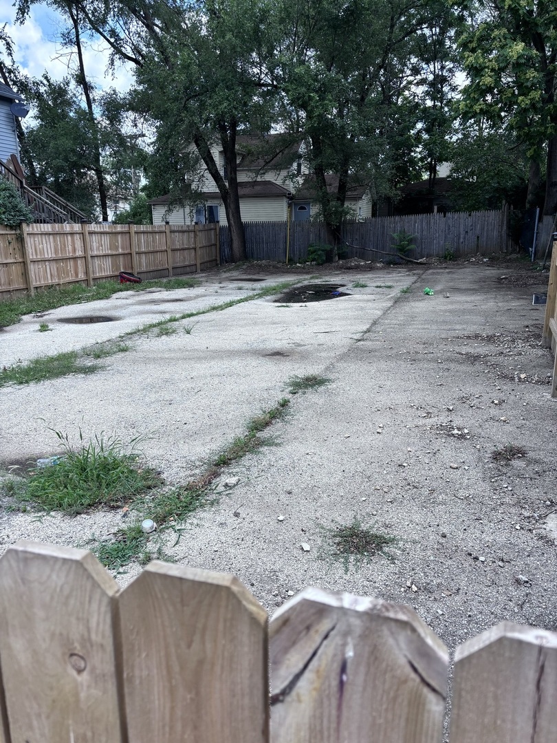 320 N Hickory Street