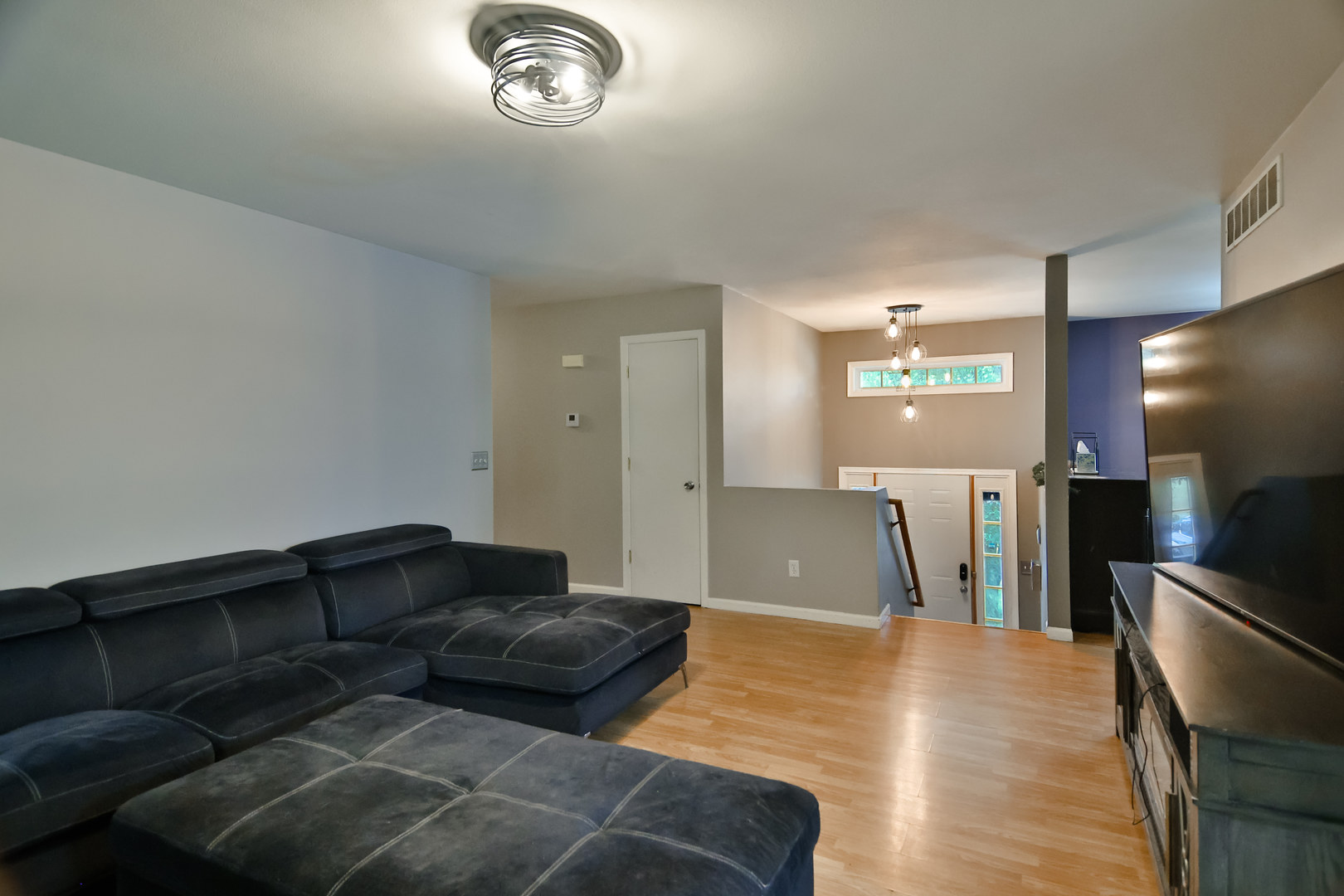 110 Liverpool Drive SE