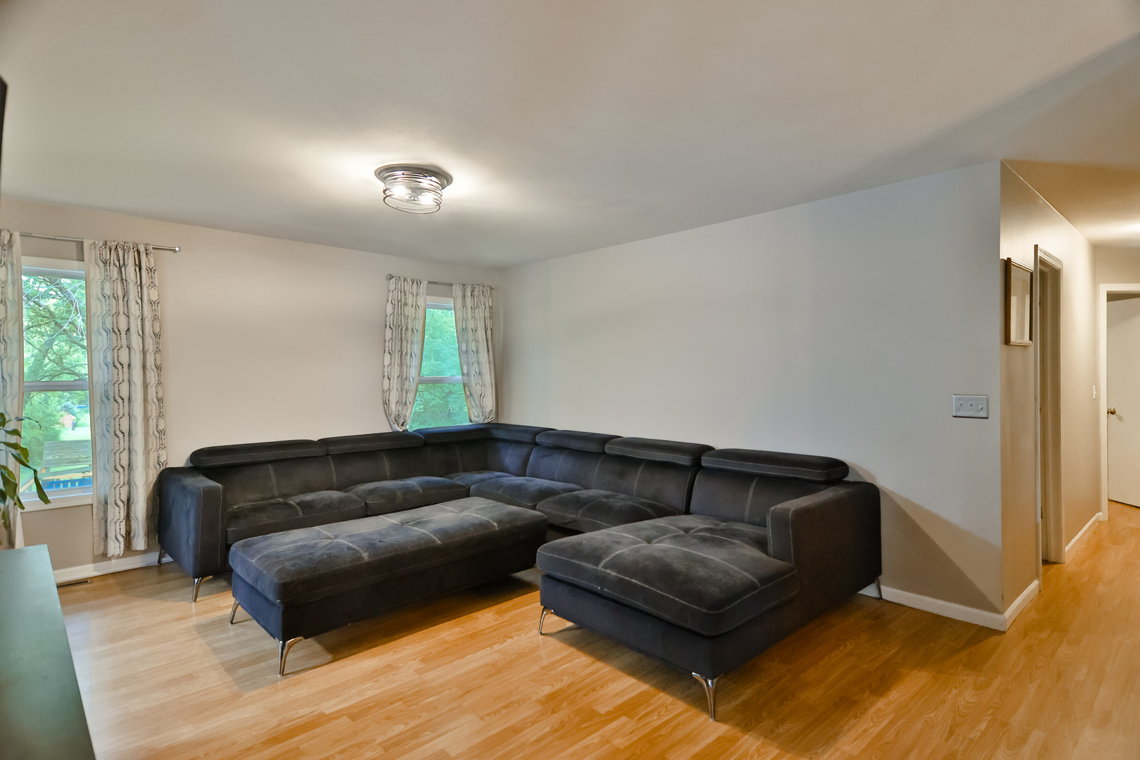 110 Liverpool Drive SE