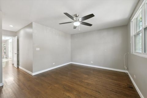 Tiny photo for 1834 N Halsted Street #A, Chicago, IL 60614 (MLS # 12474810)