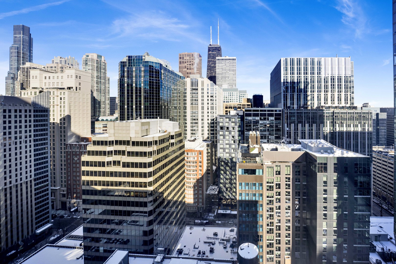 211 E Ohio Street 2925