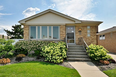 Tiny photo for 5719 N Orange Avenue, Chicago, IL 60631 (MLS # 12708469)