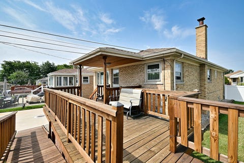 Tiny photo for 5719 N Orange Avenue, Chicago, IL 60631 (MLS # 12708469)