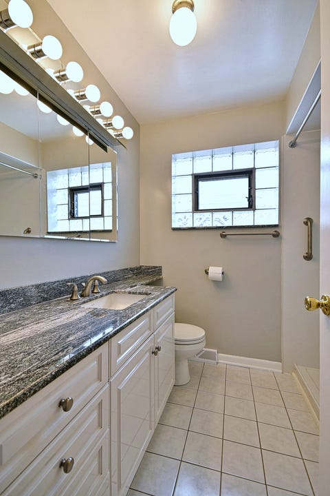 Tiny photo for 5719 N Orange Avenue, Chicago, IL 60631 (MLS # 12708469)