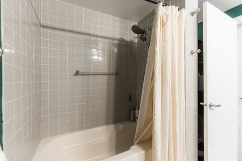 Tiny photo for 5 E 14th Place #605, Chicago, IL 60605 (MLS # 12439731)