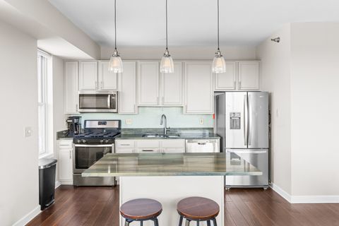 Tiny photo for 5 E 14th Place #605, Chicago, IL 60605 (MLS # 12439731)