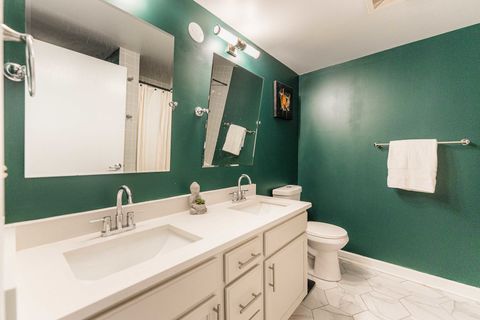 Tiny photo for 5 E 14th Place #605, Chicago, IL 60605 (MLS # 12439731)