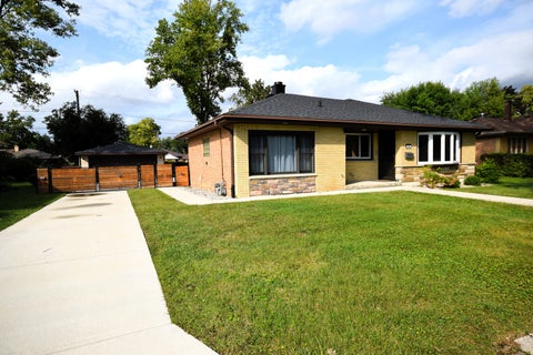 Tiny photo for 6918 W 116th Street, Worth, IL 60482 (MLS # 12763683)