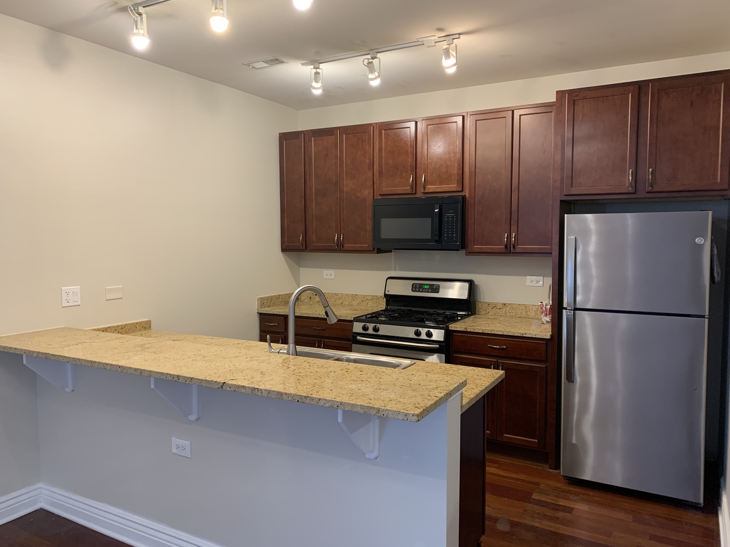 3300 W Irving Park Road M3