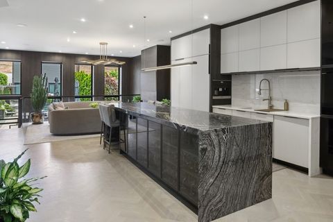 Tiny photo for 5415 N Ashland Avenue, Chicago, IL 60640 (MLS # 12577537)