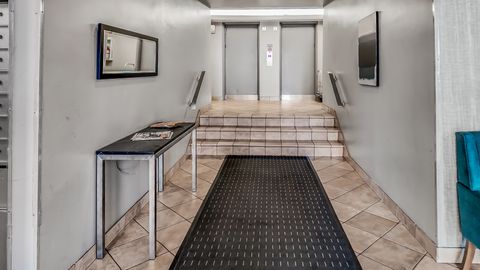 Tiny photo for 6300 N Sheridan Road #406, Chicago, IL 60660 (MLS # 12433896)