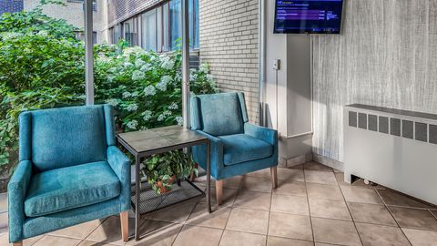 Tiny photo for 6300 N Sheridan Road #406, Chicago, IL 60660 (MLS # 12433896)