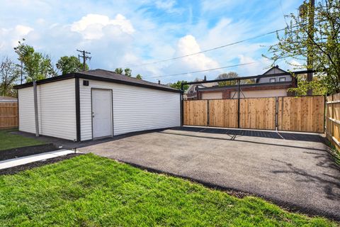 Tiny photo for 1508 S 7th Avenue, Maywood, IL 60153 (MLS # 12637644)