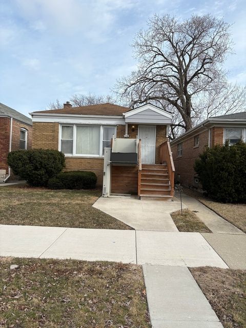 Photo of Chicago, IL 60620 (MLS # 12529795)
