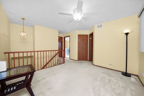 Tiny photo for 34040 N White Oak Lane, Gurnee, IL 60031 (MLS # 12467659)