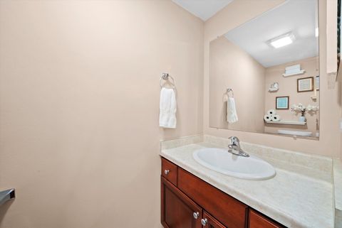 Tiny photo for 34040 N White Oak Lane, Gurnee, IL 60031 (MLS # 12467659)