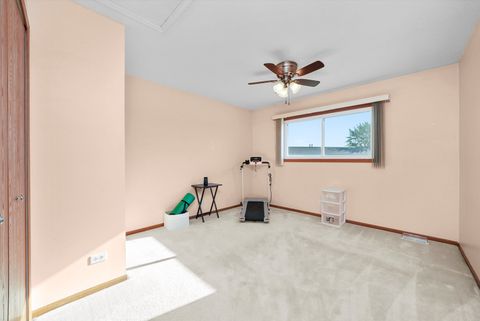 Tiny photo for 34040 N White Oak Lane, Gurnee, IL 60031 (MLS # 12467659)